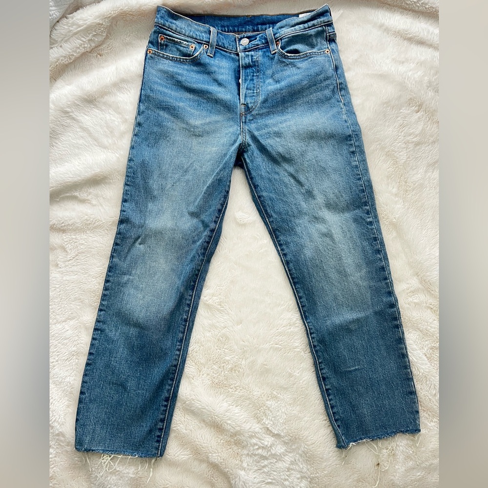 Levi’s Women’s Wedgie Straight Leg Jeans